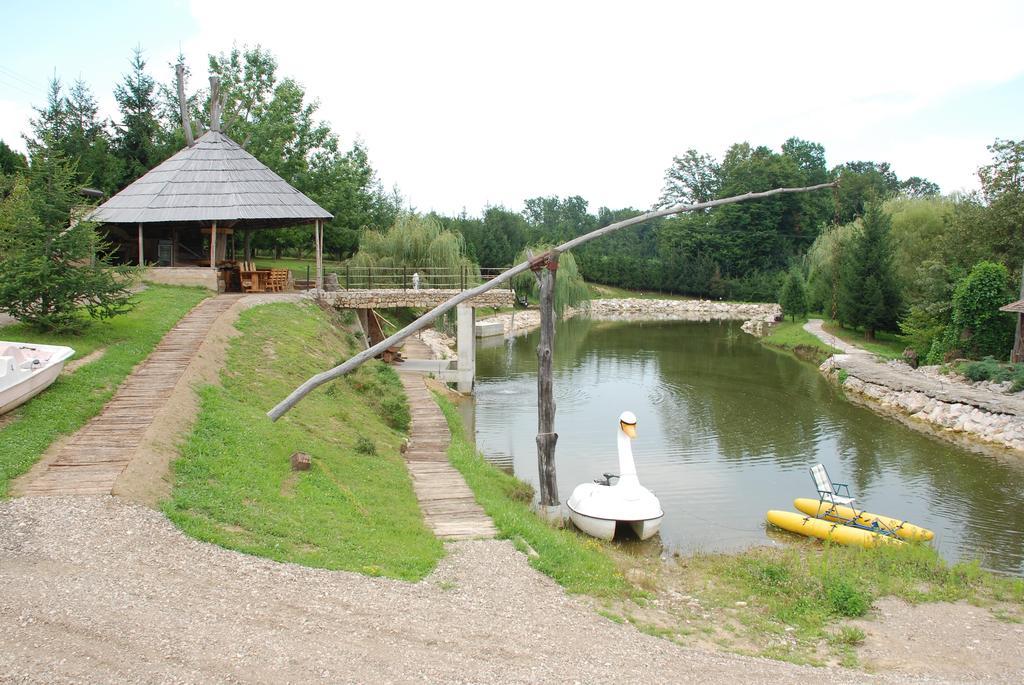 Resort Balkis Laktaši Exteriör bild